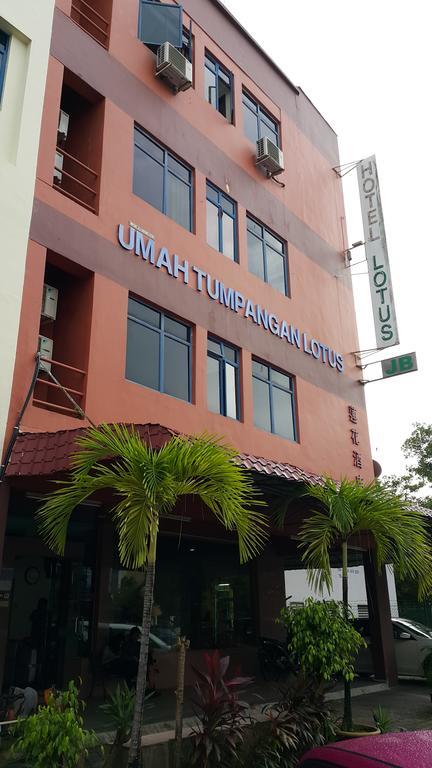 Lotus Hotel Johor Bahru Extérieur photo